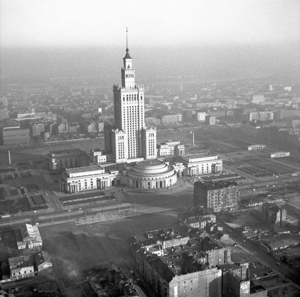 Дворец культуры и науки в Варшаве 1955