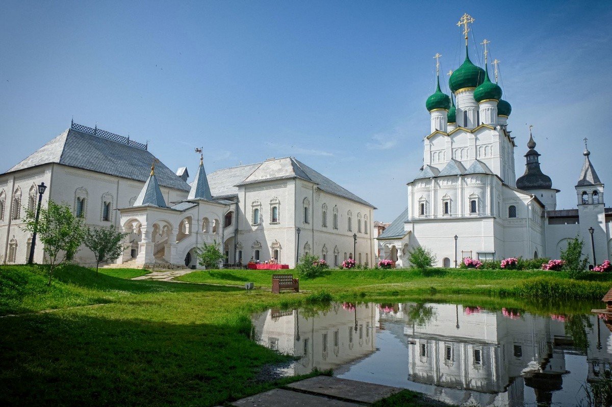 Ростовский Кремль митрополичий двор