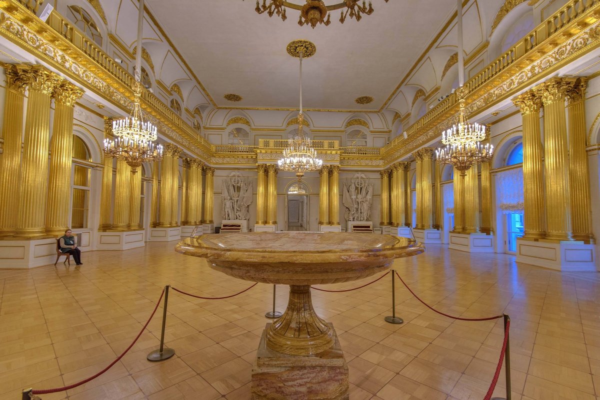 эрмитаж санкт петербург рыцарский зал