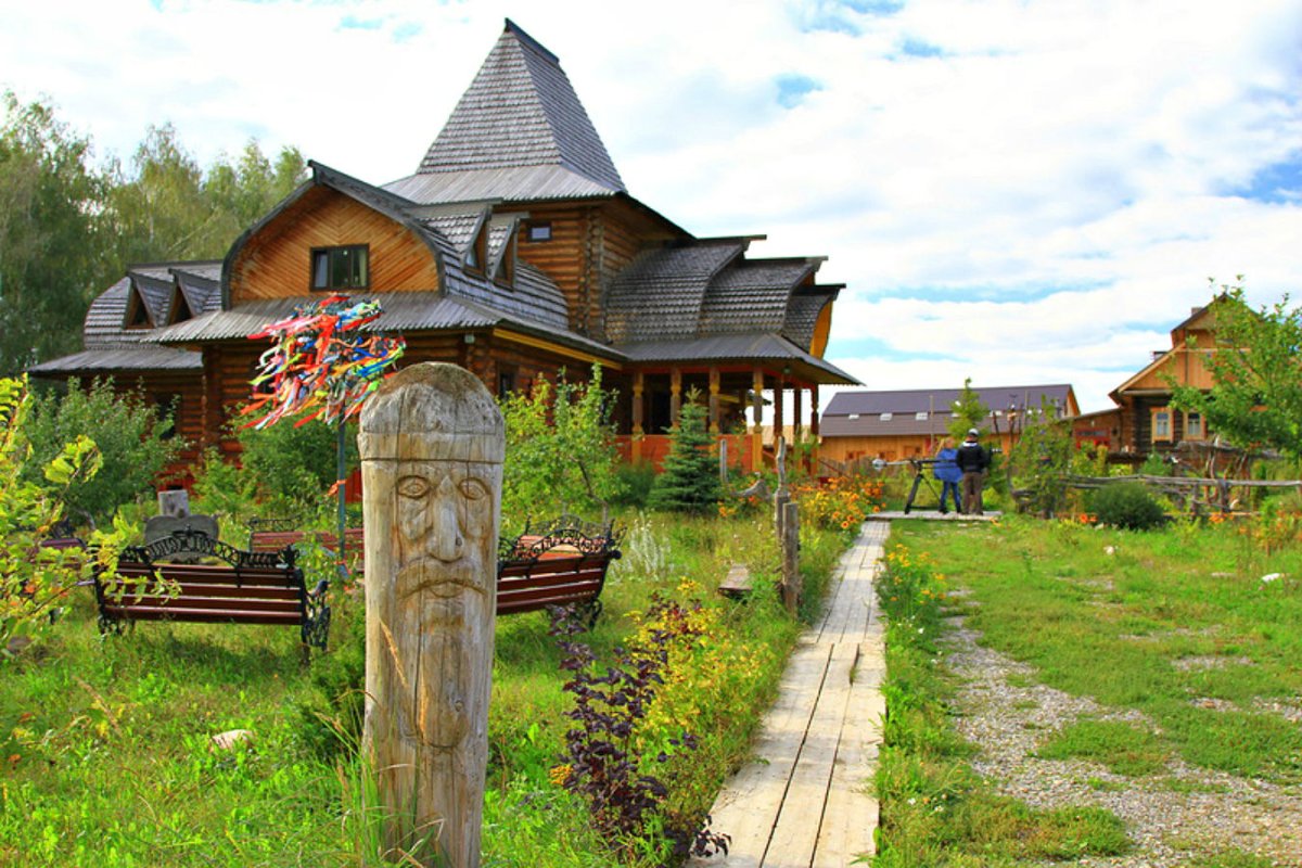 Славянский Кремль Виталия Сулдакова