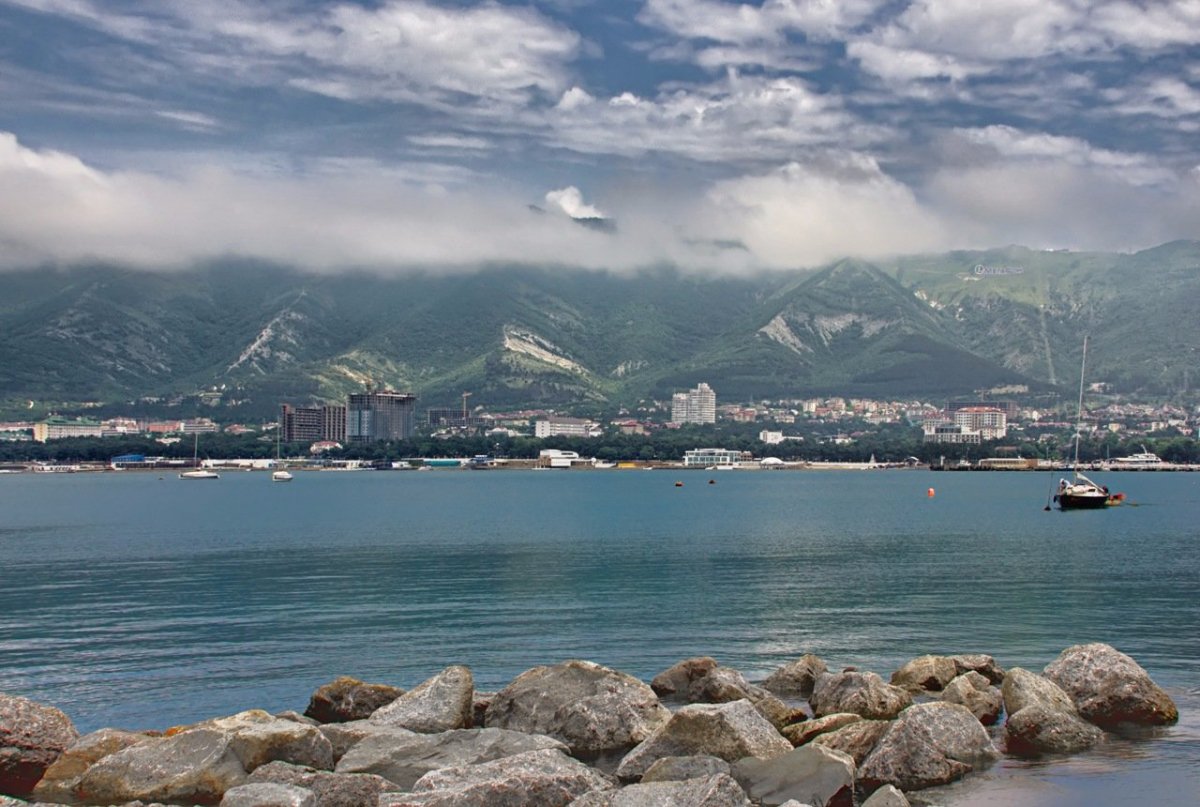 Геленджик море горы слвол