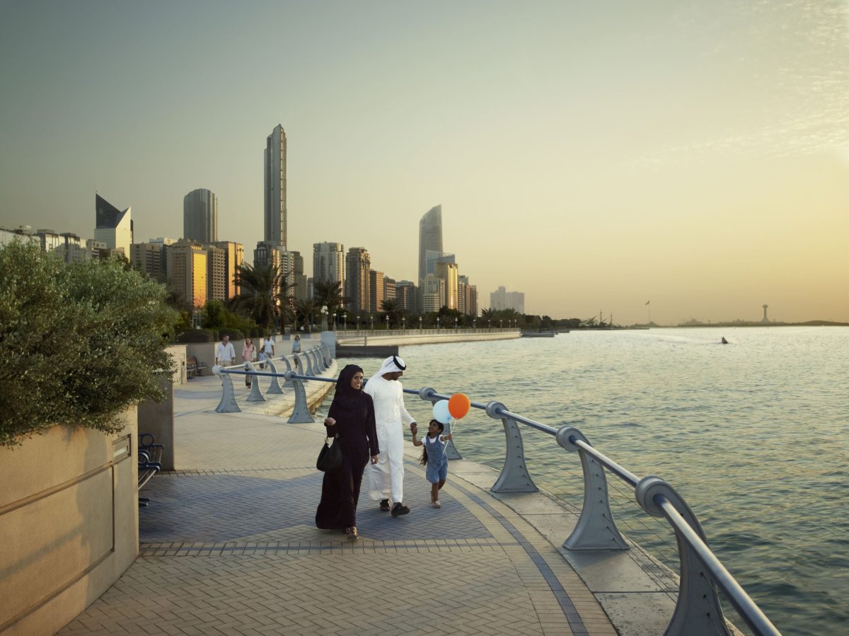 Набережная Corniche Абу Даби