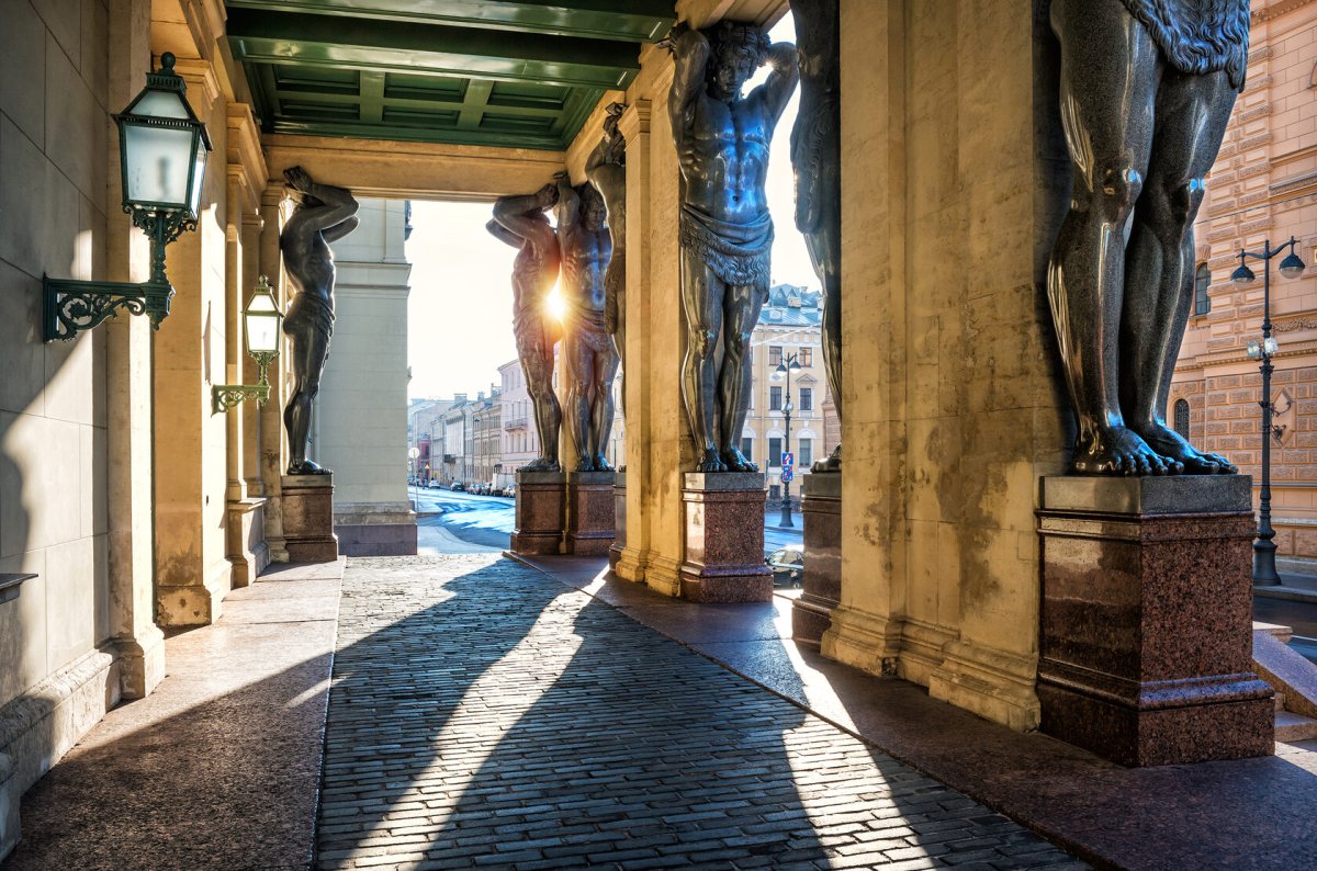 атланты в санкт петербурге