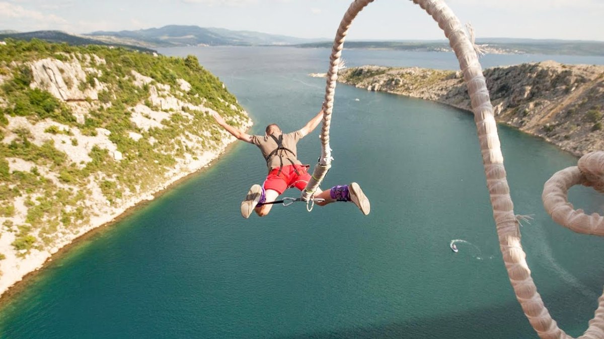 BTS Bungee jumping