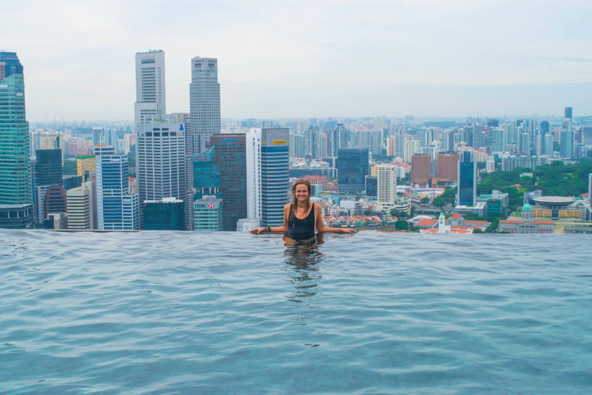 Бассейн Infinity Pool Сингапур