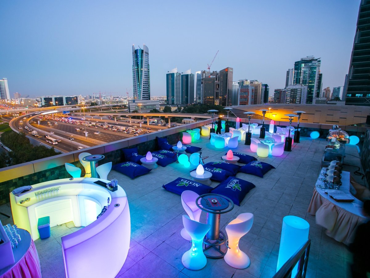 Two Seasons Hotel and Apartments Dubai 4*