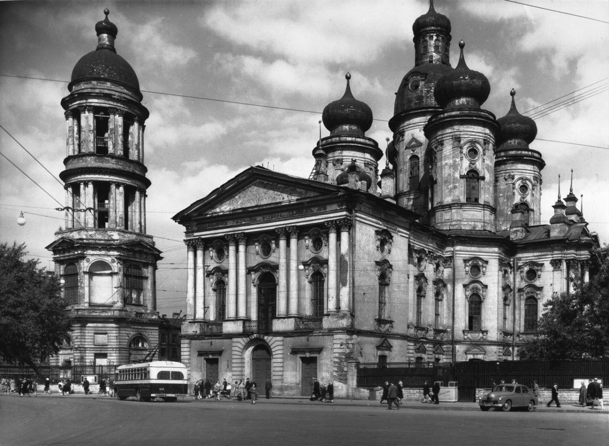 Колокольня Владимирского собора в Санкт-Петербурге