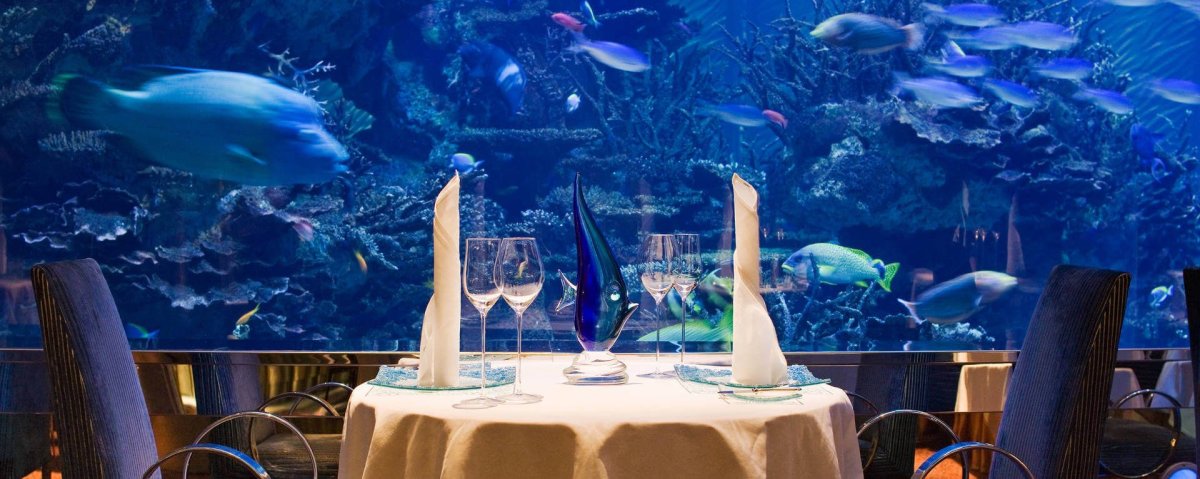 Atlantis Royal Dubai Aquarium Restorant slyblsze