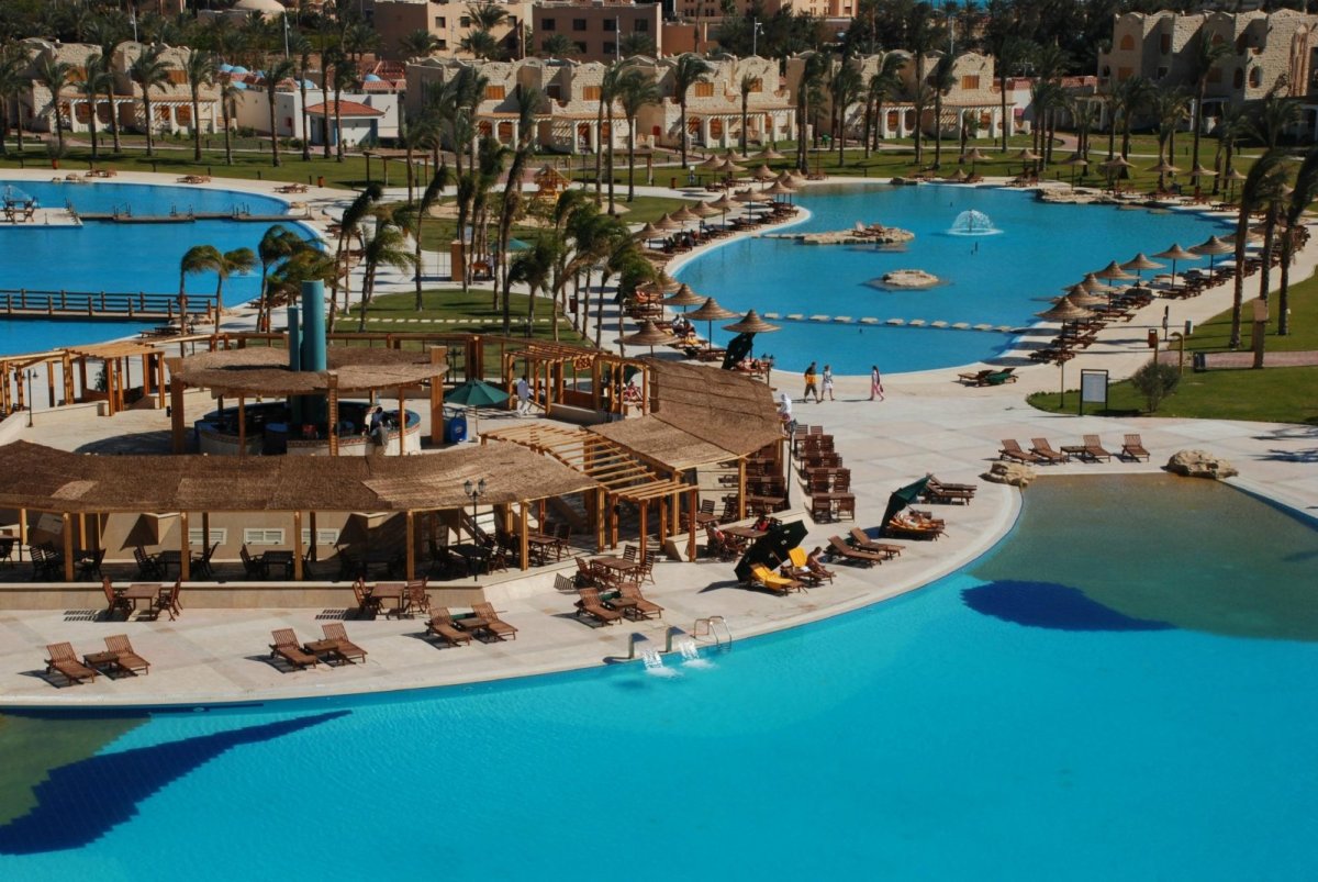 Royal Lagoons Resort Aqua Park