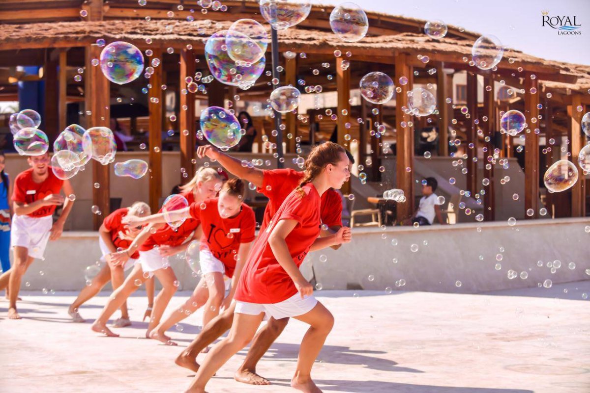 Royal Lagoons Aqua Park Resort & Spa 5*