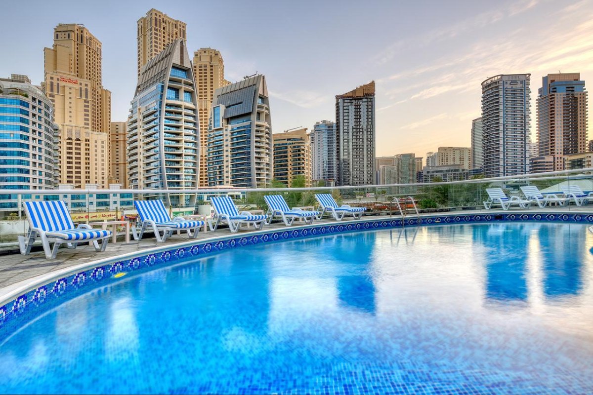 Pearl marina hotel dubai