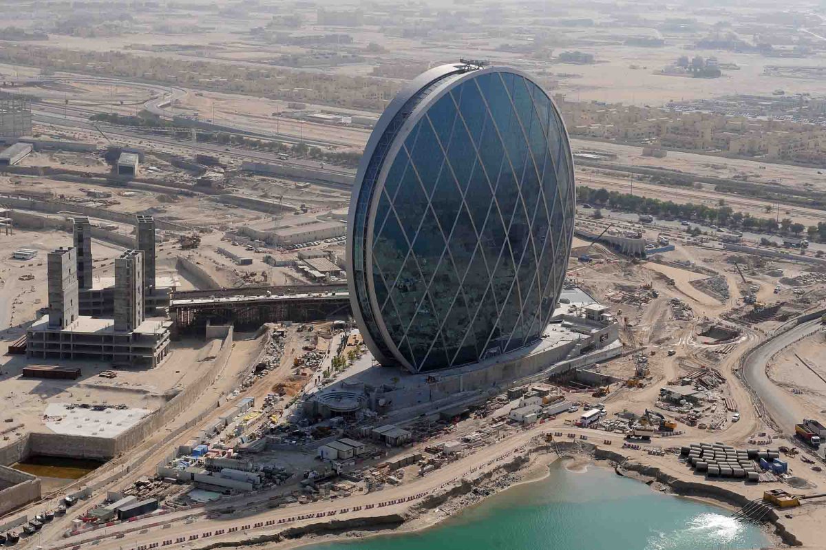 Aldar Headquar-ters building (Абу-Даби, ОАЭ, 2010)