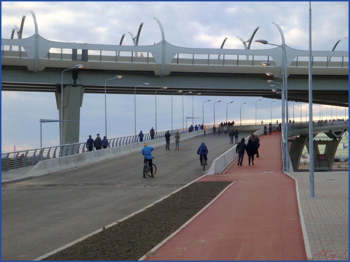 Парящий мост в Санкт-Петербурге