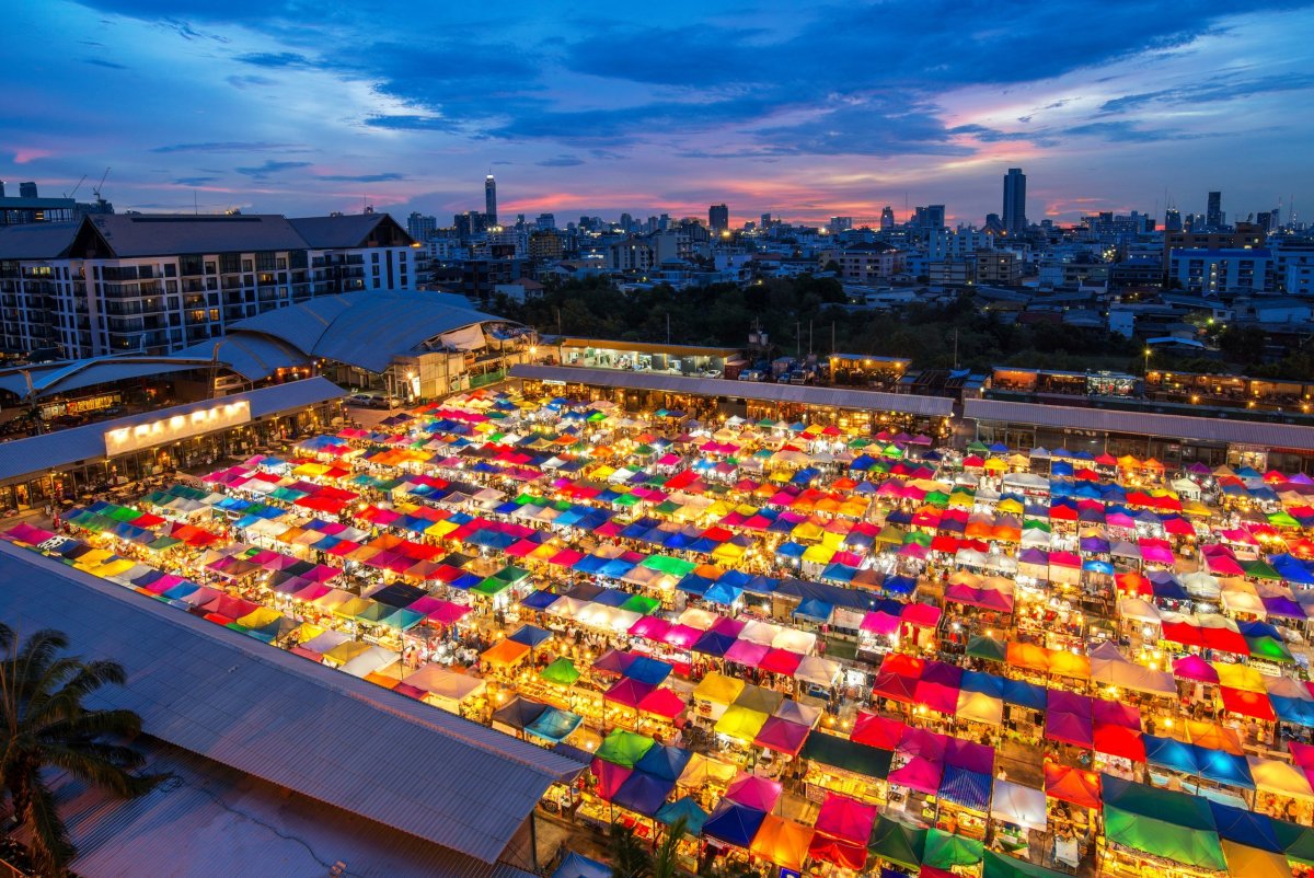 Цветочный рынок чатучак в бангкоке