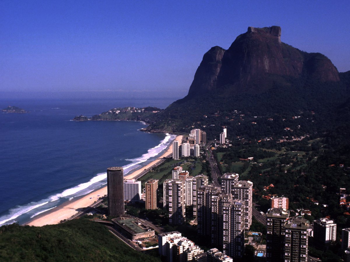 Rio de janeiro фильтр. Рио-де-Жанейро. Отели Рио де Жанейро. Рио де Жанейро богатые районы.