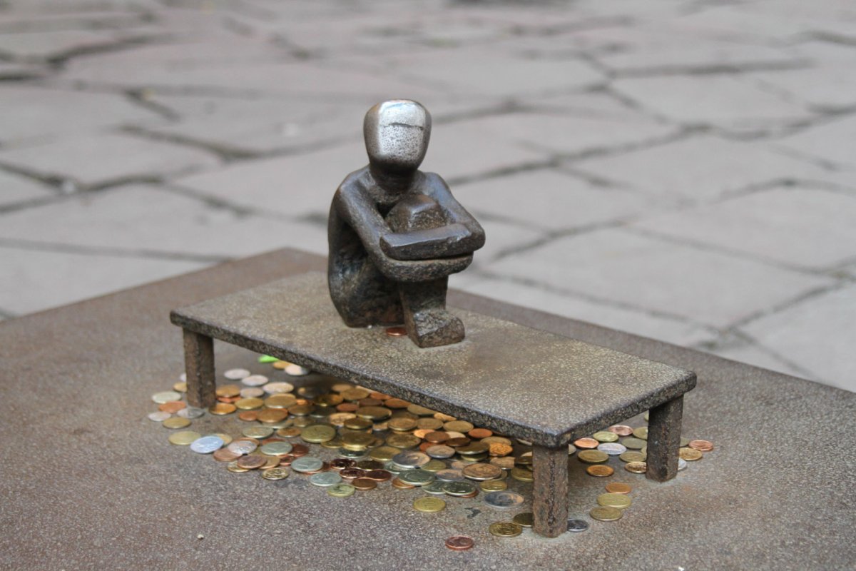 Памятник Нильсу в Стокгольме