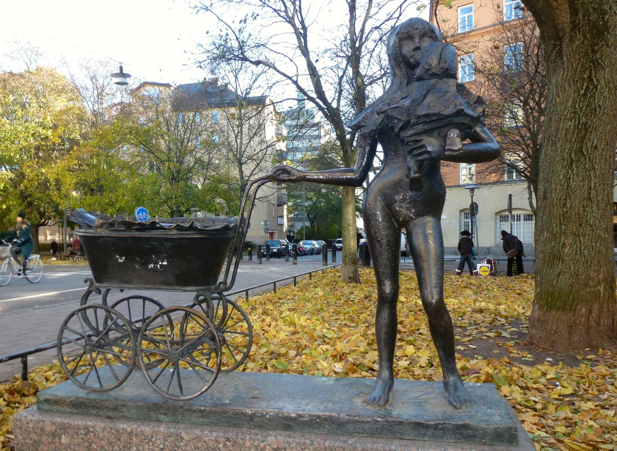 Памятник тыкве в Стокгольме