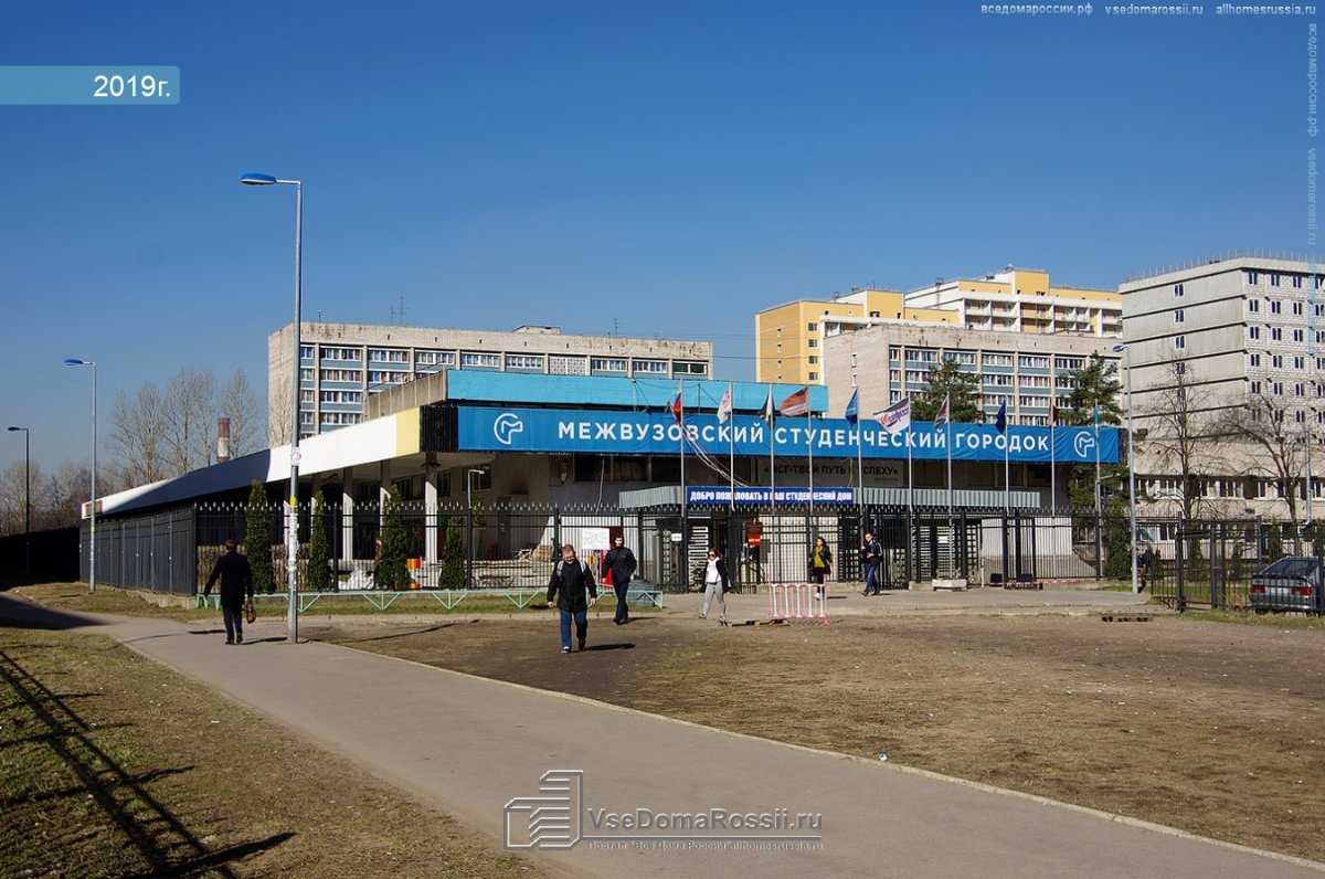 Санкт-Петербург, Бассейная ул., 8