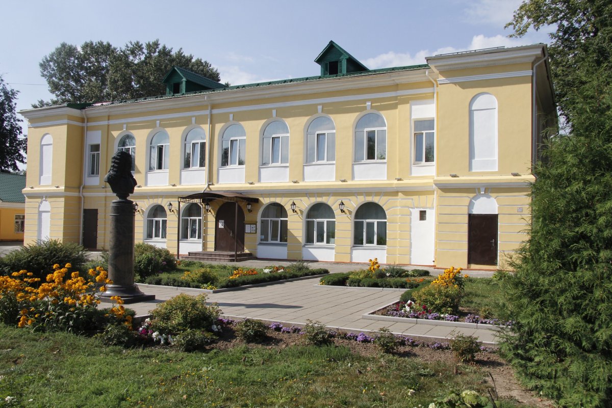 Императорский путевой дворец Солнечногорск