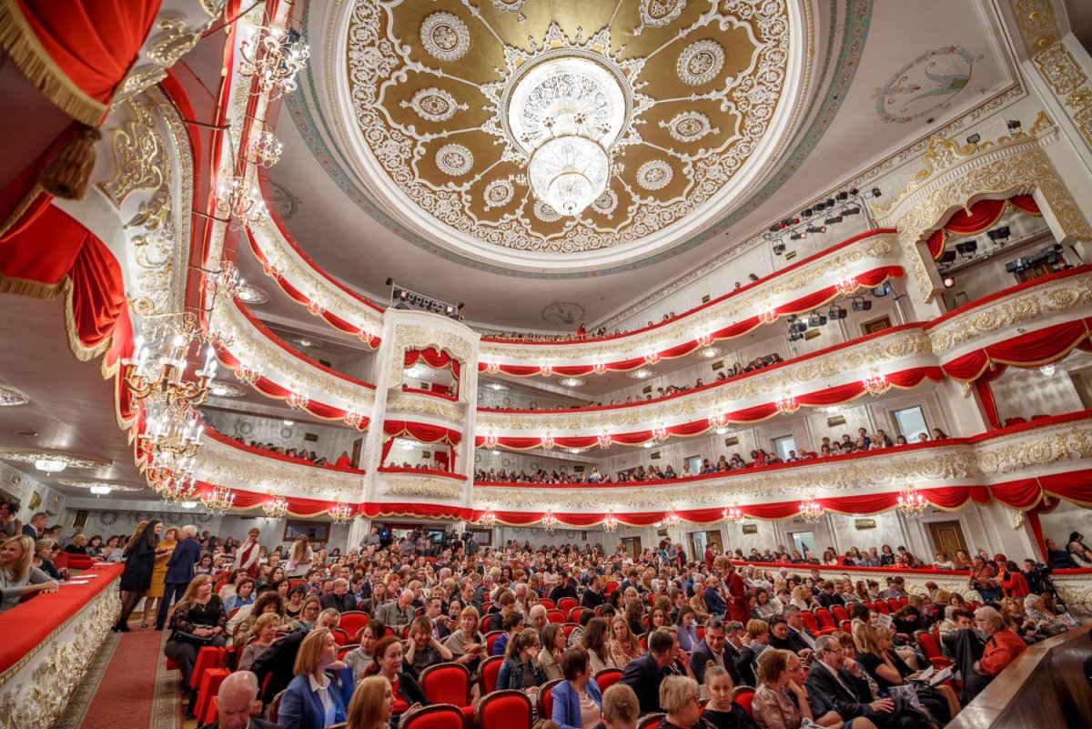 Оперный театр казань фото