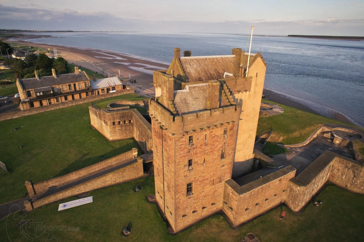 Castle DUBHOPE Данди