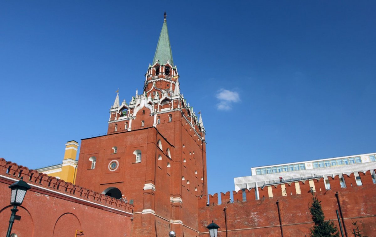 Троицкая башня (1495г)