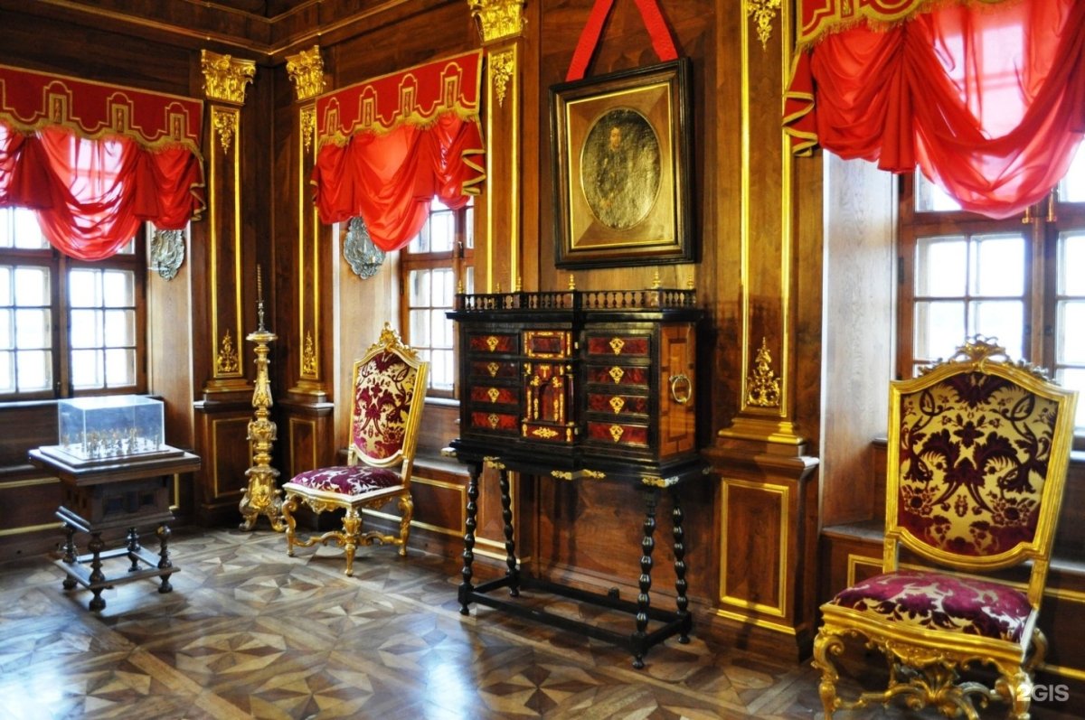 Дворец меньшикова санкт петербург фото