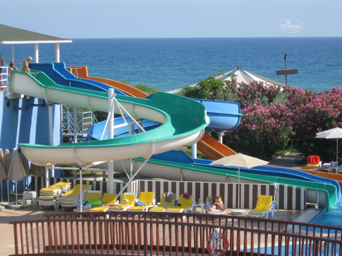MC Beach Resort 5